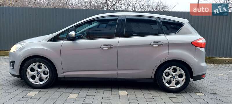 Мікровен Ford C-Max 2013 в Ужгороді