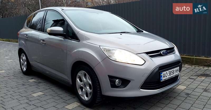 Мікровен Ford C-Max 2013 в Ужгороді