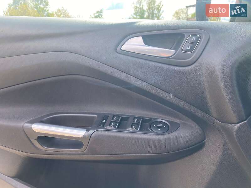 Микровэн Ford C-Max 2016 в Нововолынске фото 12 Микровэн Ford C-Max 2016 в Нововолынске