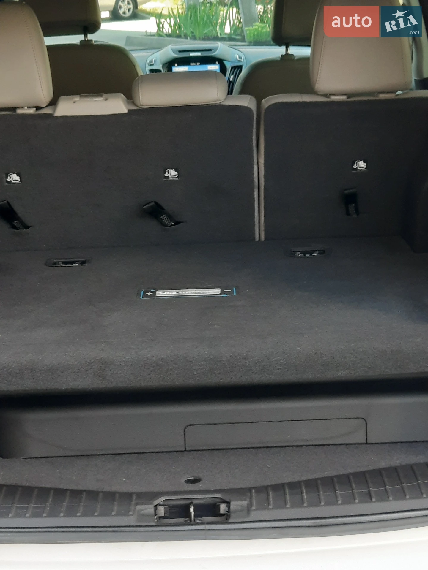 2016 Ford C-MAX - мініатюра 32