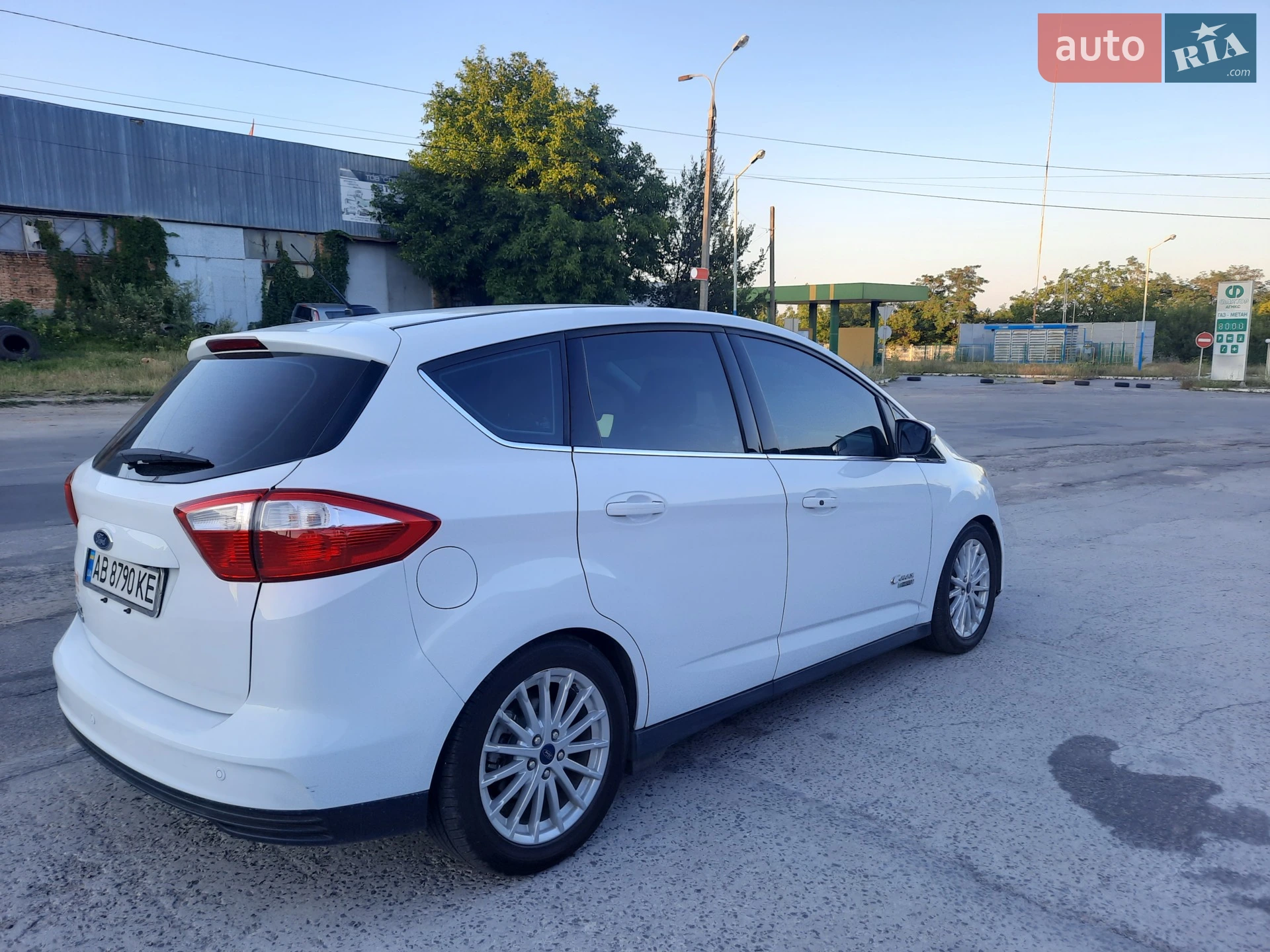 2016 Ford C-MAX - мініатюра 46