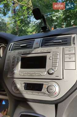 Минивэн Ford C-Max 2009 в 
