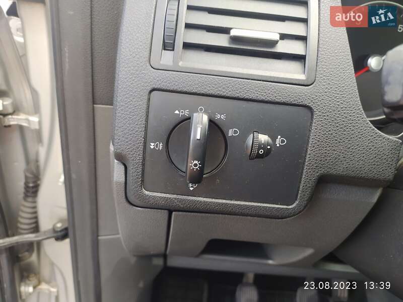 Минивэн Ford C-Max 2005 в Кременчуге