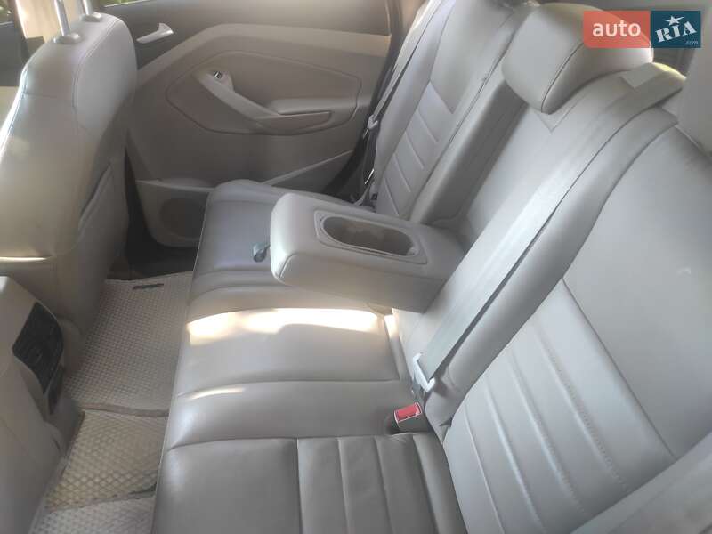 Мінівен Ford C-Max 2014 в Черкасах