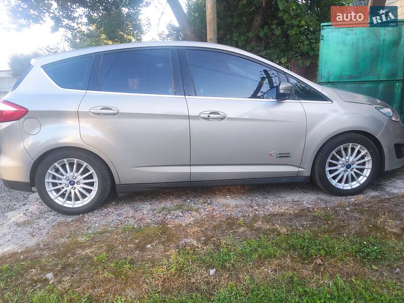 Мінівен Ford C-Max 2014 в Черкасах