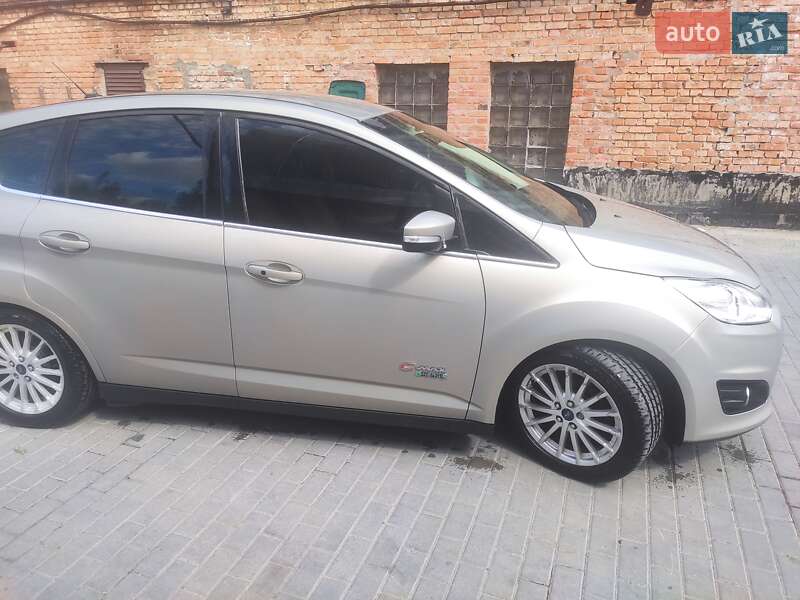 Мінівен Ford C-Max 2014 в Черкасах