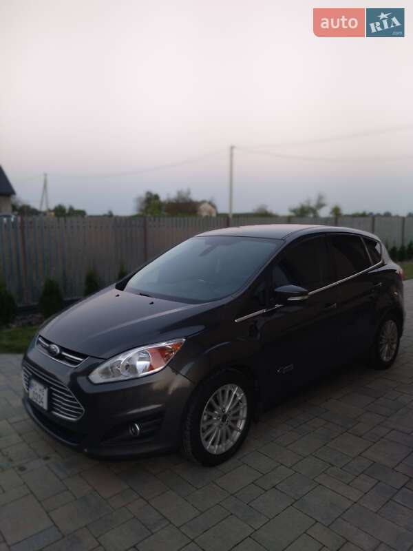 Минивэн Ford C-Max 2016 в Владимире