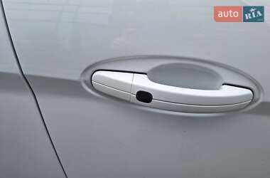 Минивэн Ford C-Max 2014 в Киеве