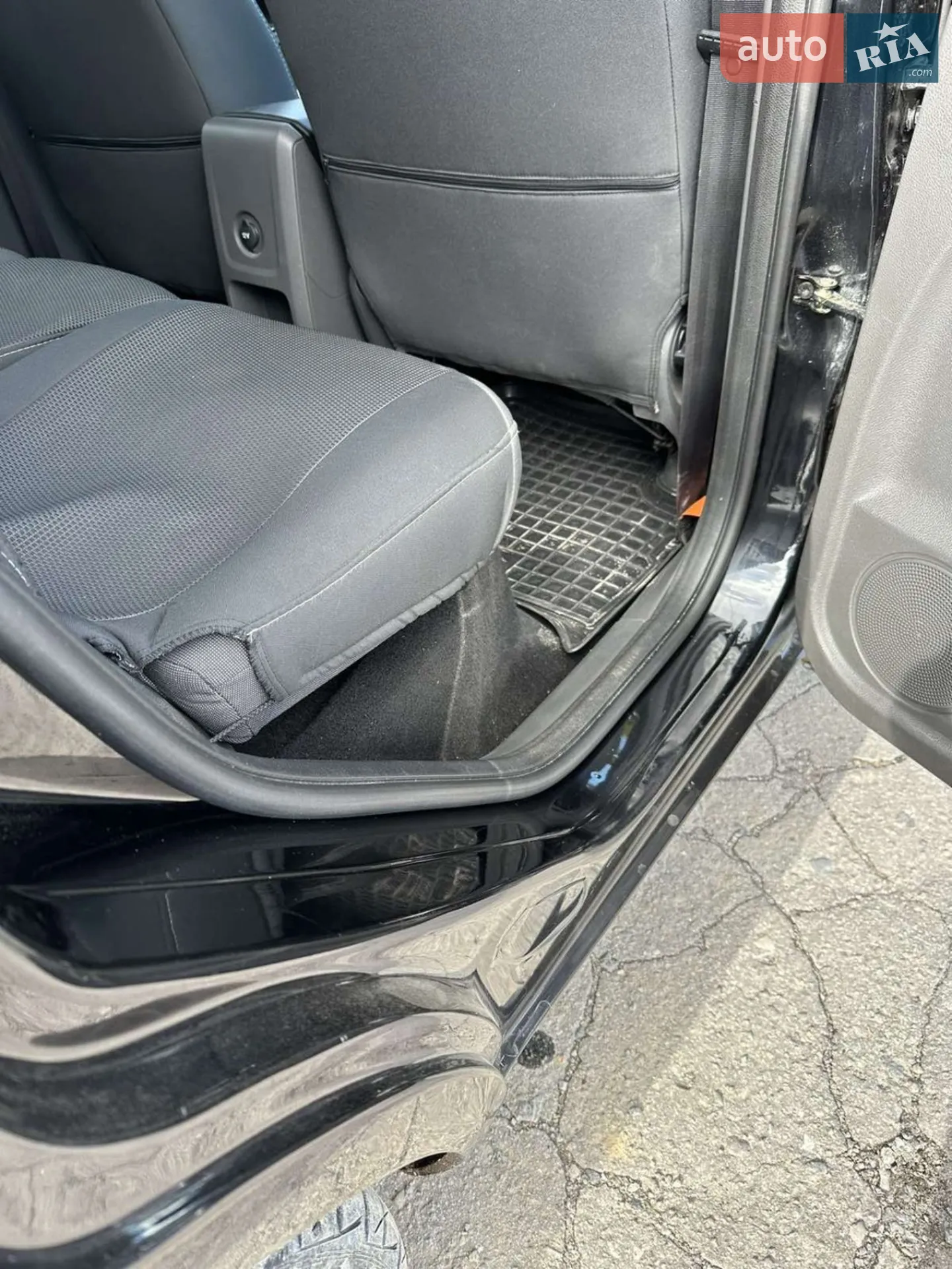 2010 Ford C-MAX - мініатюра 16
