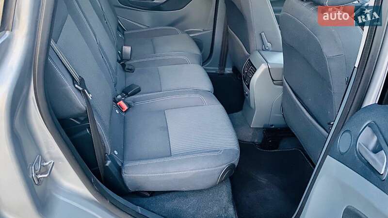 Минивэн Ford C-Max 2012 в Александрие