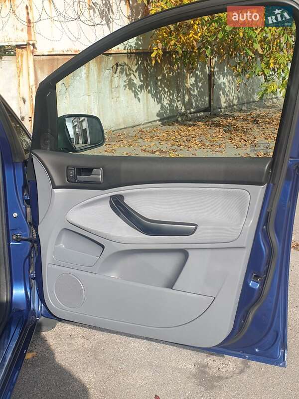 Мінівен Ford C-Max 2010 в Запоріжжі фото 15 Мінівен Ford C-Max 2010 в Запоріжжі