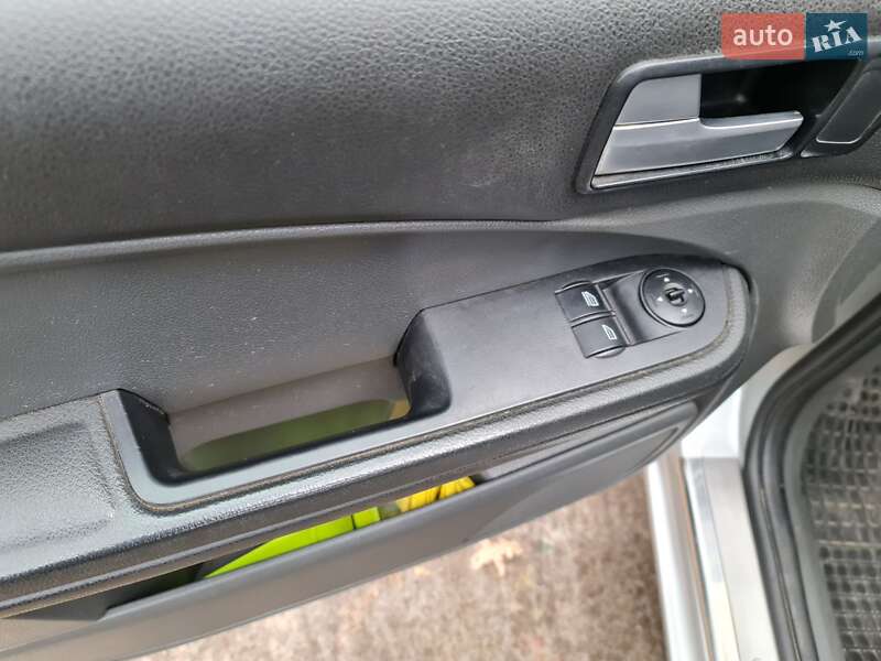 Минивэн Ford C-Max 2005 в Ирпене фото 25 Минивэн Ford C-Max 2005 в Ирпене