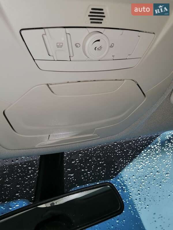 Минивэн Ford C-Max 2015 в Ровно