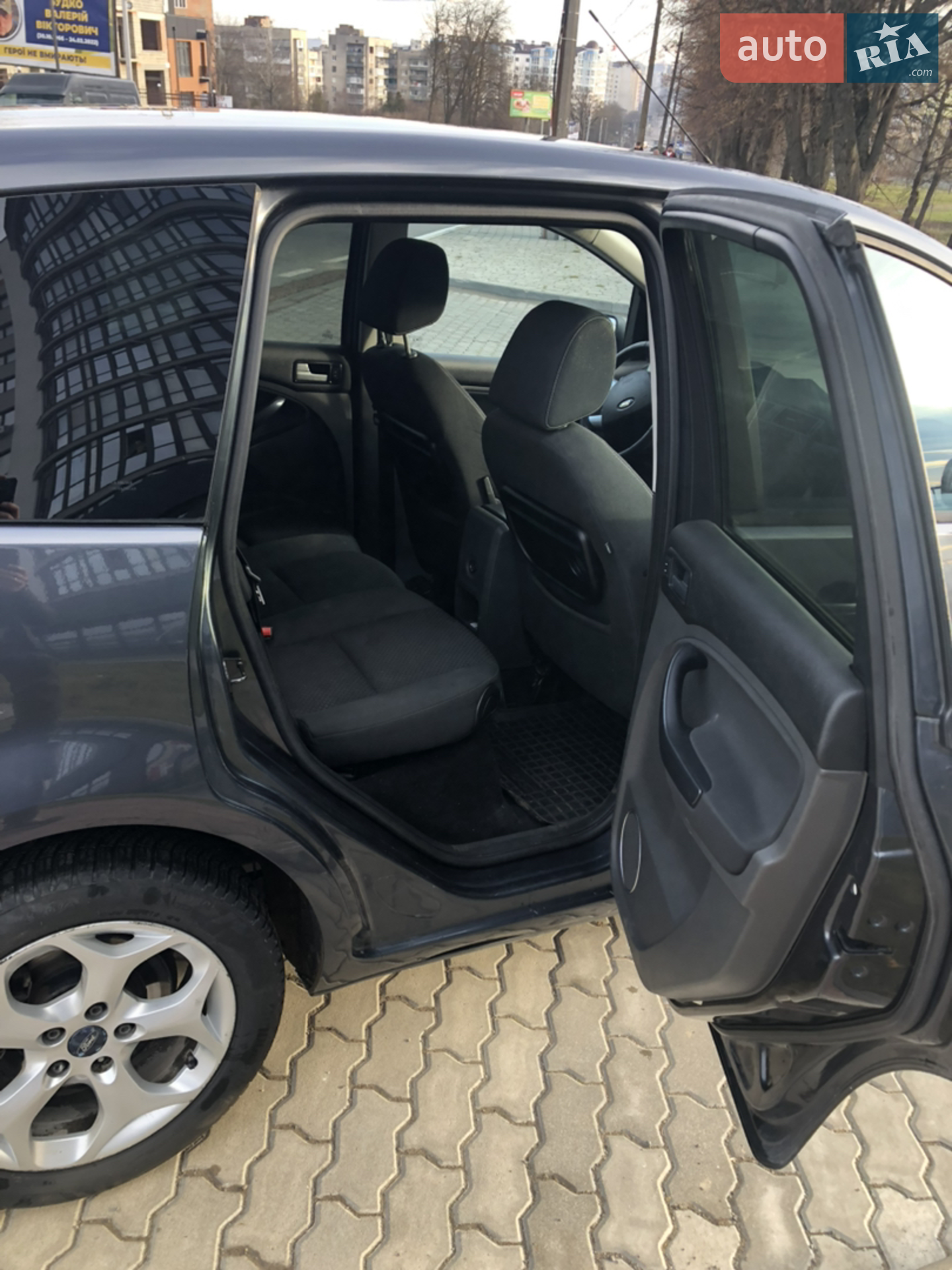 2010 Ford C-MAX - мініатюра 12