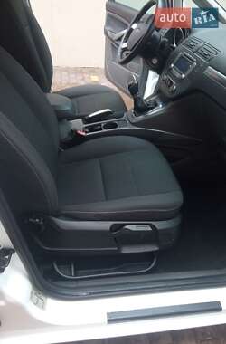 Мінівен Ford C-Max 2008 в 