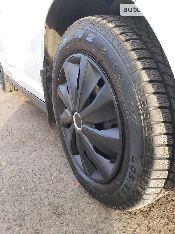 Минивэн Ford C-Max 2013 в Черкассах фото 33 Минивэн Ford C-Max 2013 в Черкассах