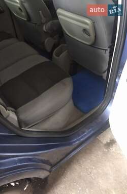 Мінівен Ford C-Max 2004 в Миргороді