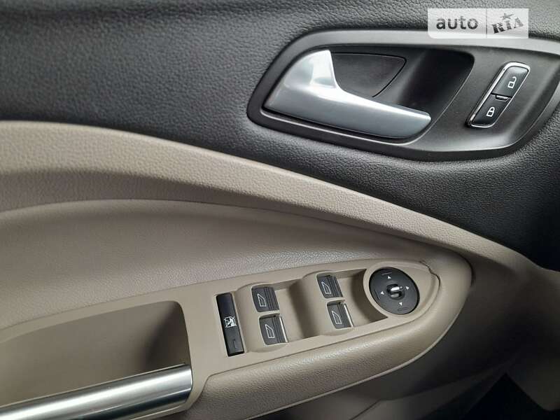 Мінівен Ford C-Max 2014 в Первомайську фото 15 Мінівен Ford C-Max 2014 в Первомайську