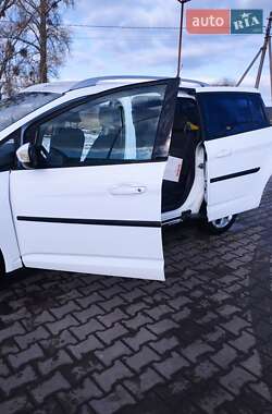 Мінівен Ford C-Max 2012 в 