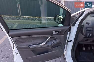 Минивэн Ford C-Max 2010 в 
