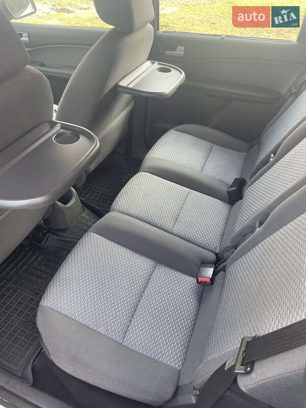 Мінівен Ford C-Max 2006 в Києві фото 7 Мінівен Ford C-Max 2006 в Києві