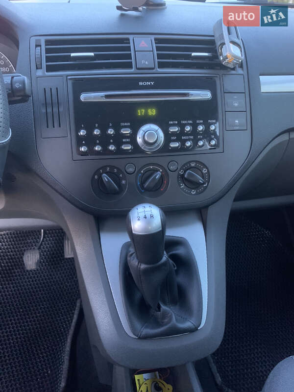 Мінівен Ford C-Max 2004 в Умані
