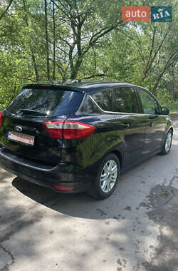 Минивэн Ford C-Max 2013 в 