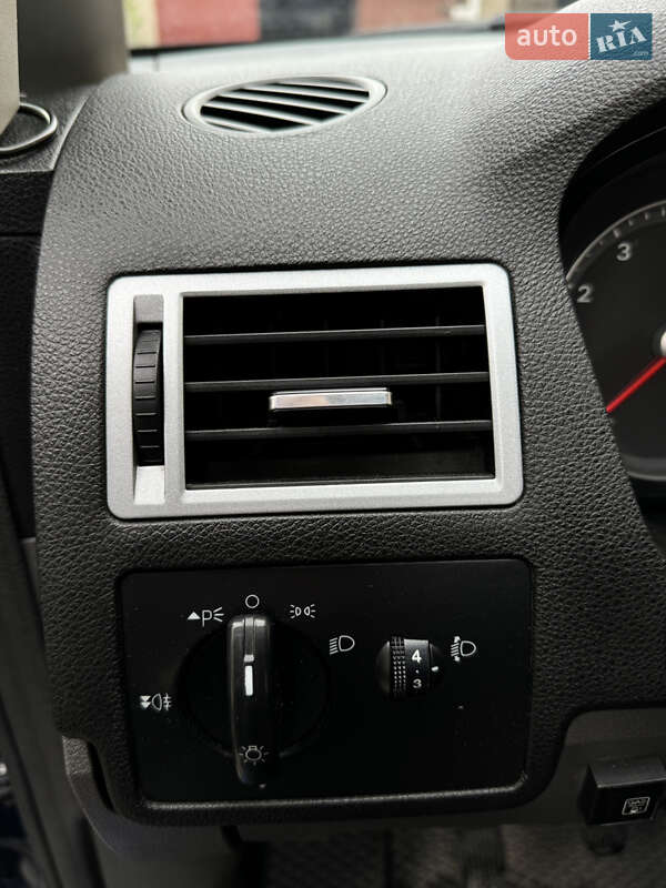 Мінівен Ford C-Max 2006 в Коростені фото 24 Мінівен Ford C-Max 2006 в Коростені
