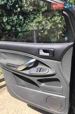 Мінівен Ford C-Max 2010 в Новодністровську