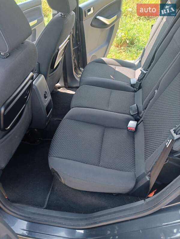 Мінівен Ford C-Max 2008 в Клевані