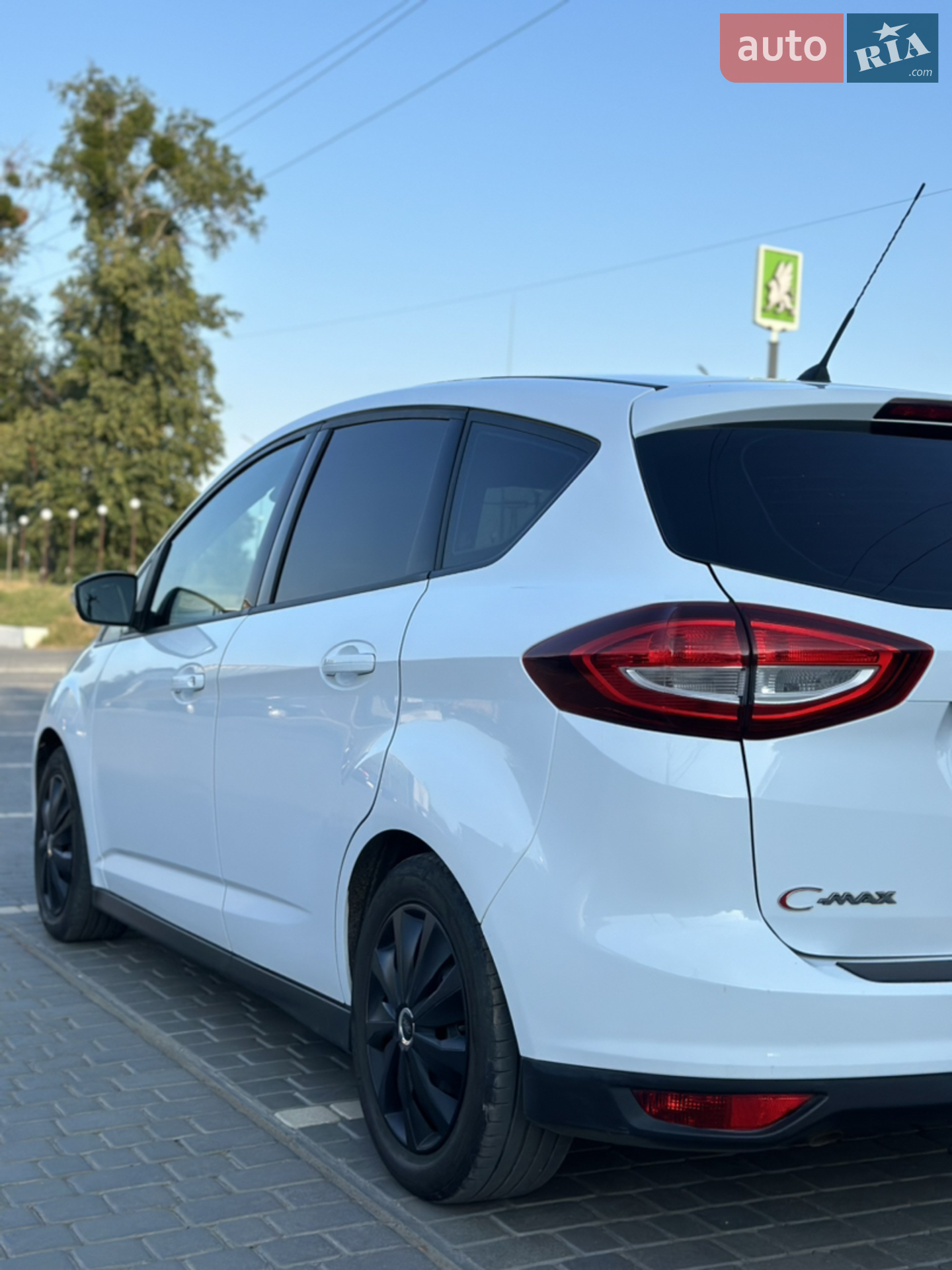 2016 Ford C-MAX - мініатюра 43
