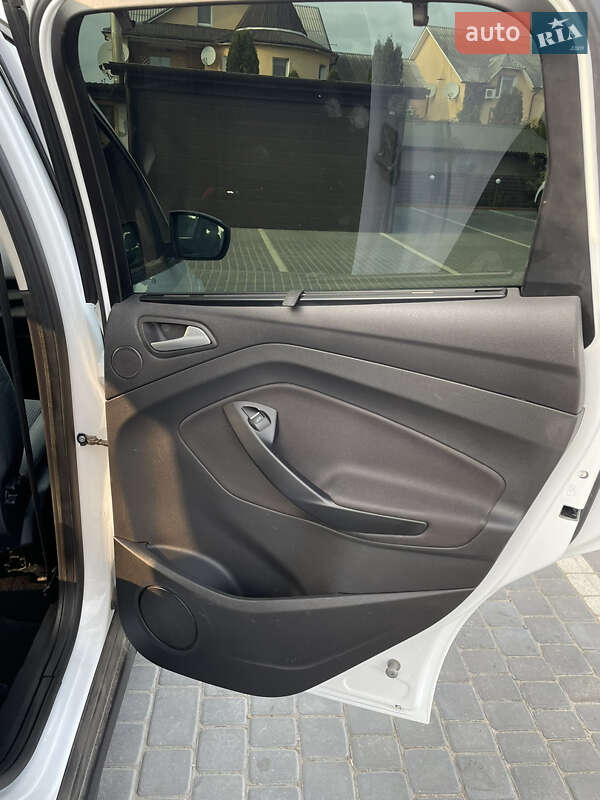 Минивэн Ford C-Max 2016 в Гайсине