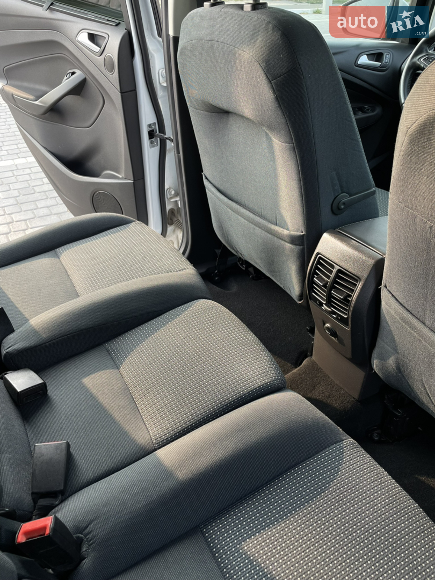 2016 Ford C-MAX - мініатюра 67
