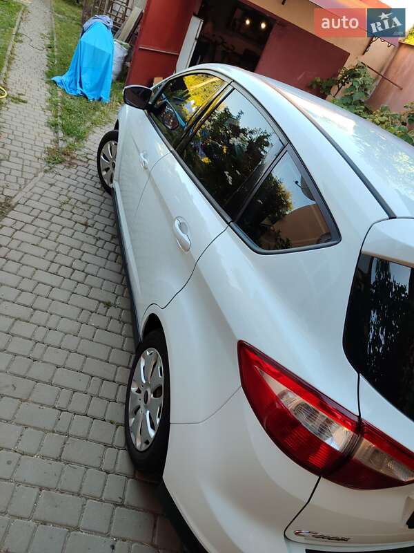 Мінівен Ford C-Max 2015 в Бродах