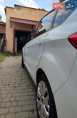 Минивэн Ford C-Max 2015 в 