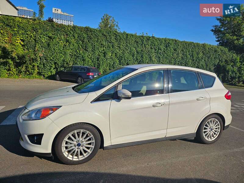 Мінівен Ford C-Max 2016 в Києві