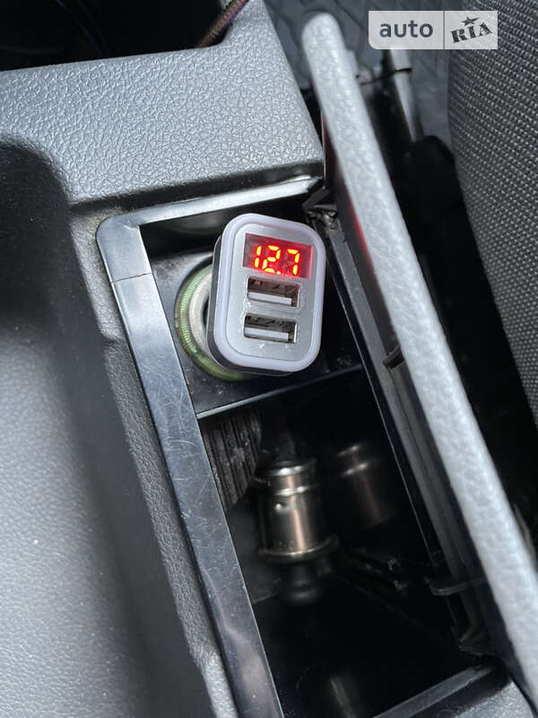 Мінівен Ford C-Max 2005 в Вінниці фото 32 Мінівен Ford C-Max 2005 в Вінниці