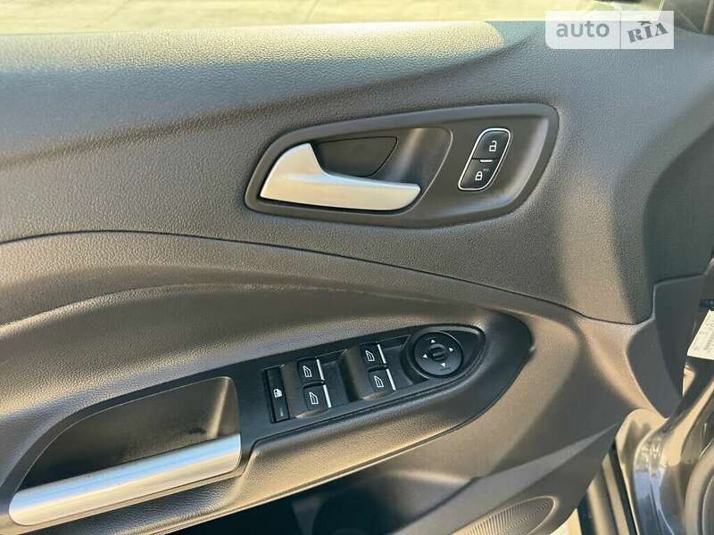 Мінівен Ford C-Max 2017 в Львові фото 33 Мінівен Ford C-Max 2017 в Львові