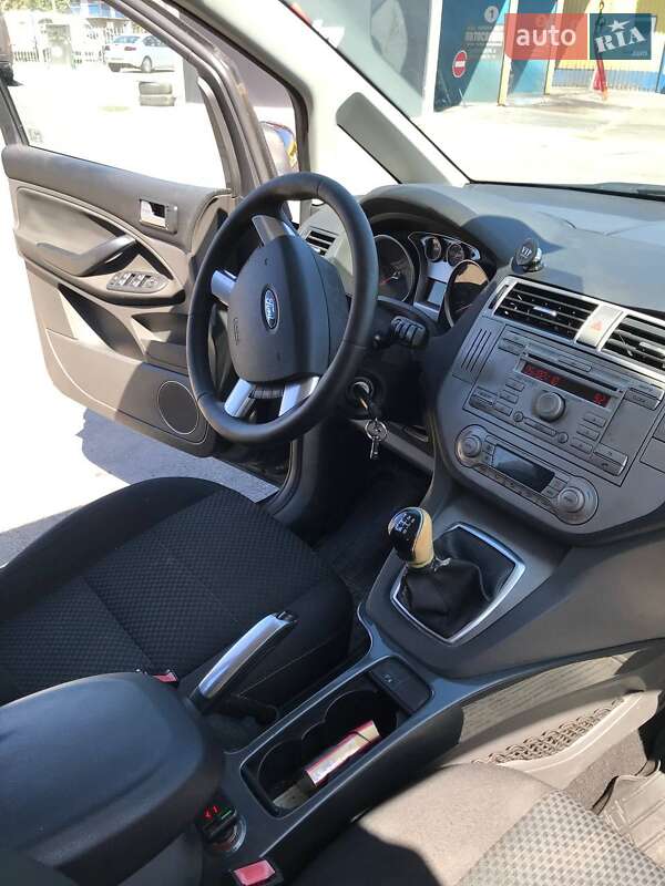 Минивэн Ford C-Max 2010 в Запорожье фото 6 Минивэн Ford C-Max 2010 в Запорожье