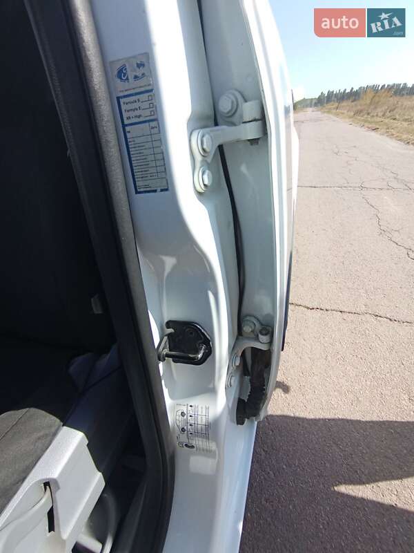 Мінівен Ford C-Max 2008 в Києві