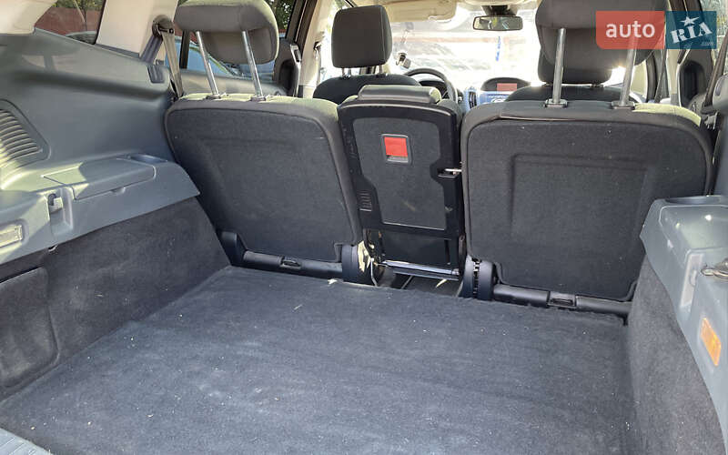 Мінівен Ford C-Max 2013 в Коломиї