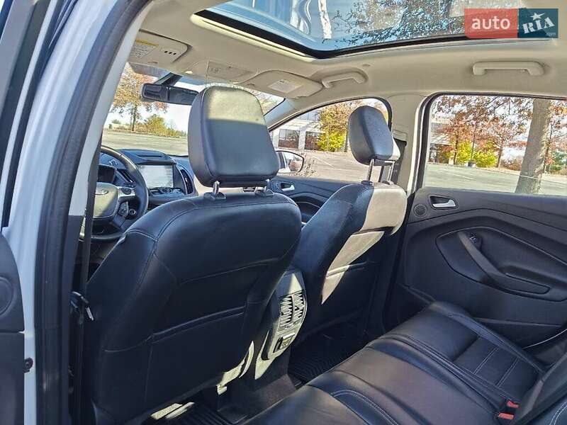 Мінівен Ford C-Max 2018 в Львові