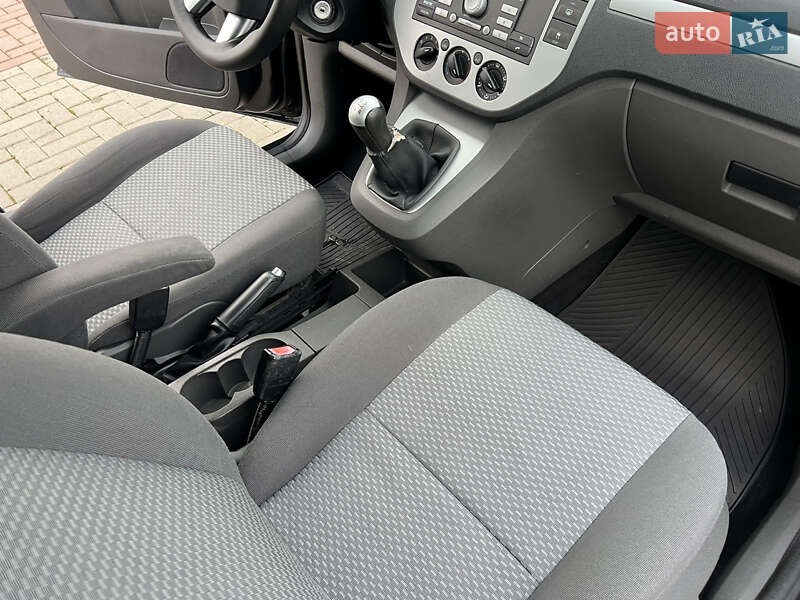 Мінівен Ford C-Max 2007 в Хусті