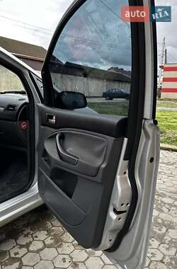 Минивэн Ford C-Max 2009 в 