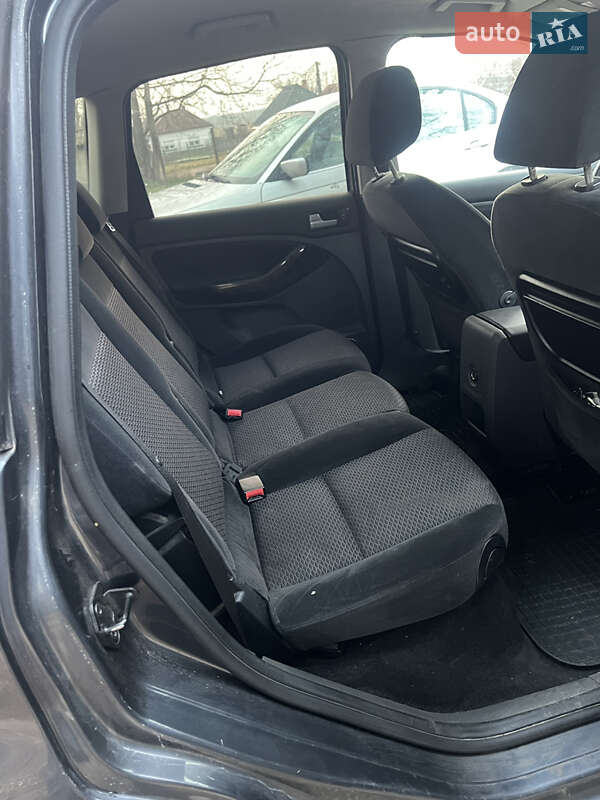 Минивэн Ford C-Max 2007 в Мукачево