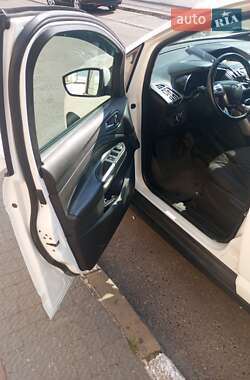 Минивэн Ford C-Max 2013 в 