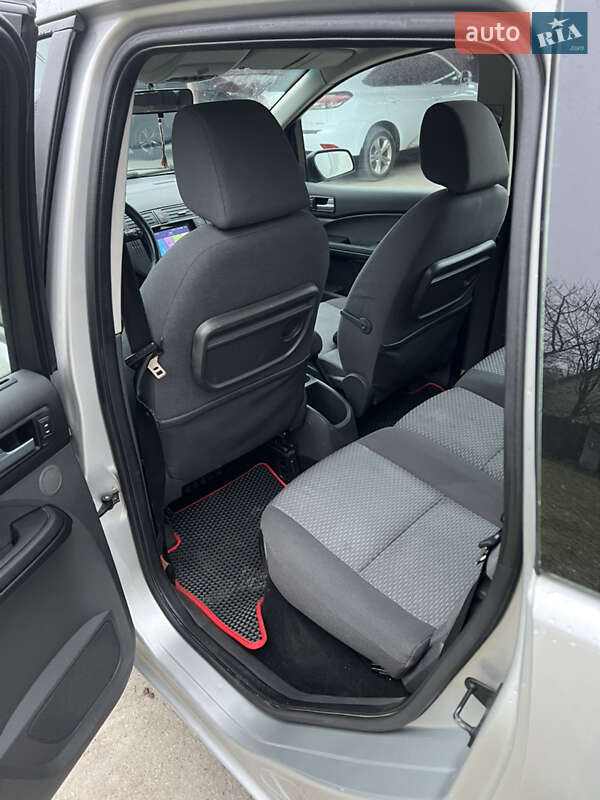 Минивэн Ford C-Max 2004 в Киеве