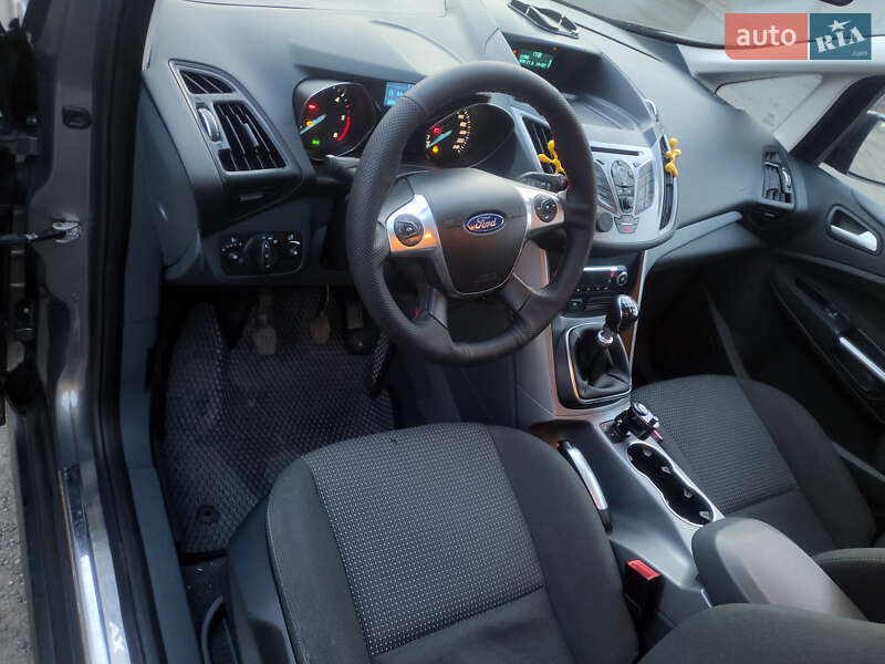 Мінівен Ford C-Max 2014 в Лубнах
