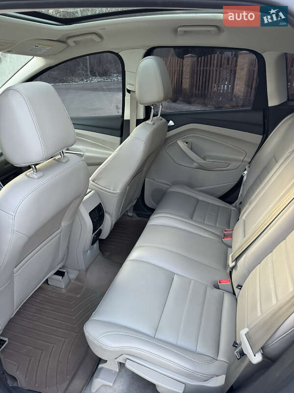 Мінівен Ford C-Max 2016 в Дніпрі