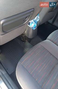 Мінівен Ford C-Max 2008 в 